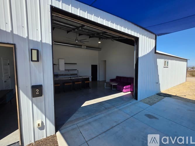 San Tan Valley House: 2061 W Daniel Rd Unit 1