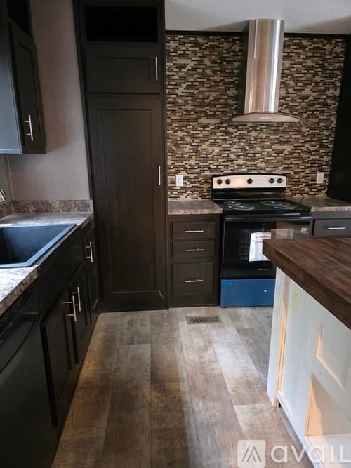 Dallas House: 11435 Kleberg Road 241