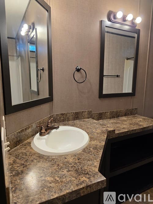 Dallas House: 11435 Kleberg Road 241