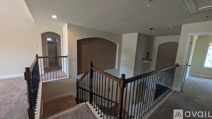 Dallas House: 12231 Jackson Creek Dr
