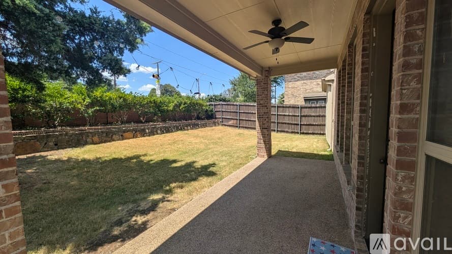 Dallas House: 12231 Jackson Creek Dr