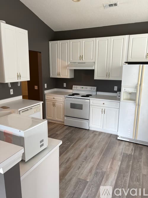 Simpsonville House: 119 Lantana Court