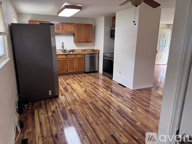 Columbus House: 3513 Roswell Drive
