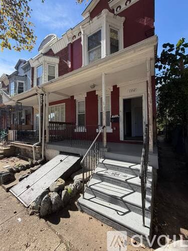 Philadelphia Townhome: 1332 N 53rd St