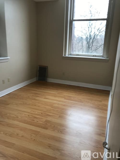 Bethlehem Townhome: 535 Main St