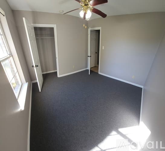 Memphis House: 7774 Reese Road
