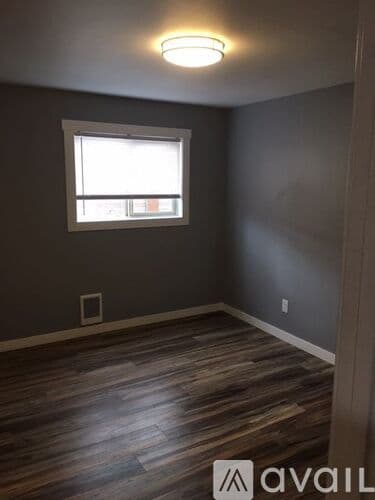 SeaTac Apartment: 20024 30th Ave S