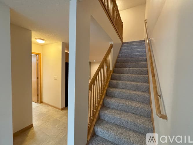 Oakdale Townhome: 6376 Upper 13 Th St N