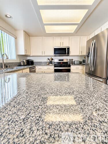 Cathedral City House: 31220 Sky Blue Water Trail