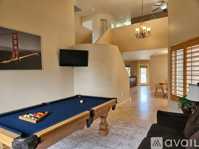 Phoenix House: 1715 East Yukon Drive