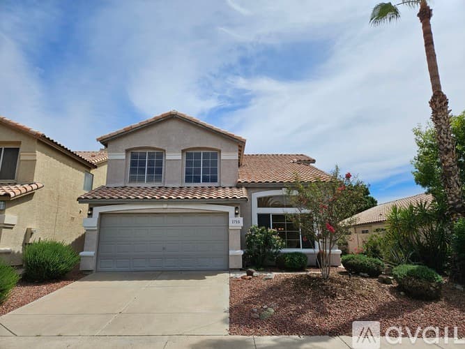 Phoenix House: 1715 East Yukon Drive