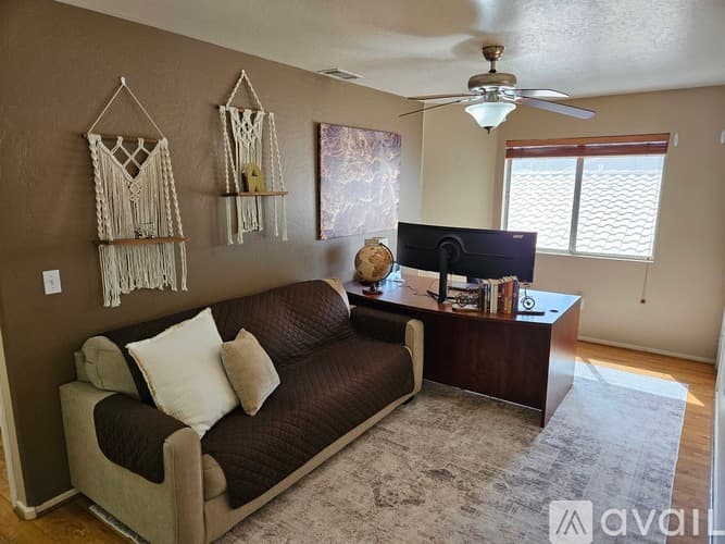 Phoenix House: 1715 East Yukon Drive