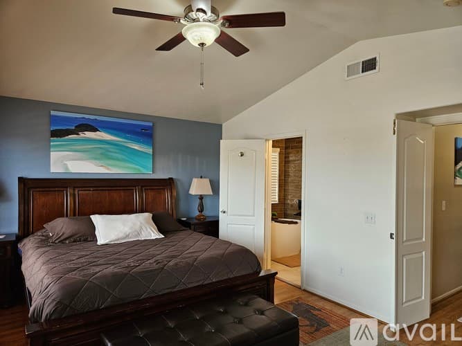 Phoenix House: 1715 East Yukon Drive