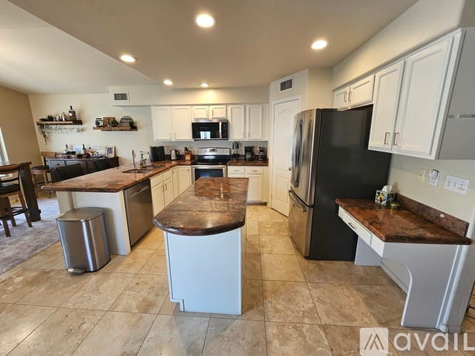 Phoenix House: 1715 East Yukon Drive