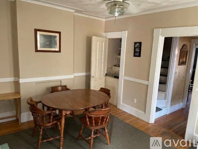 Arlington House: 14 Swan Place