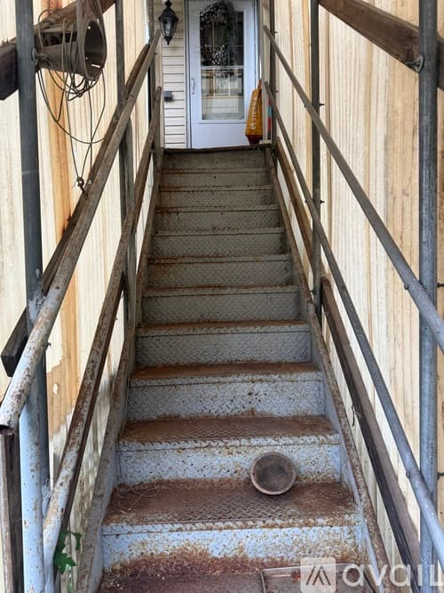 Scranton Apartment: 303 E Elm St