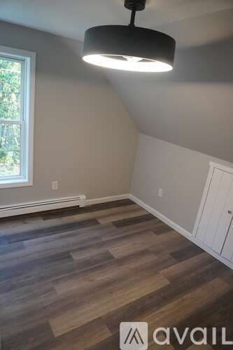 Windham House: 41 Dakota Drive