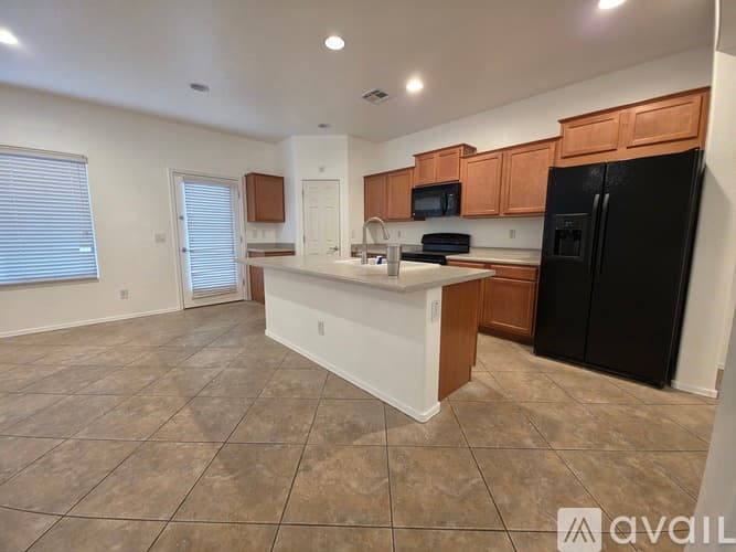 Phoenix House: 5730 West Gwen Street