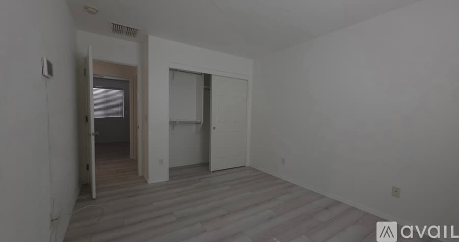 Phoenix House: 5730 West Gwen Street