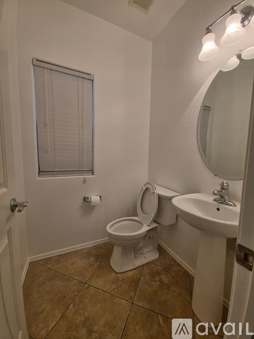 Phoenix House: 5730 West Gwen Street