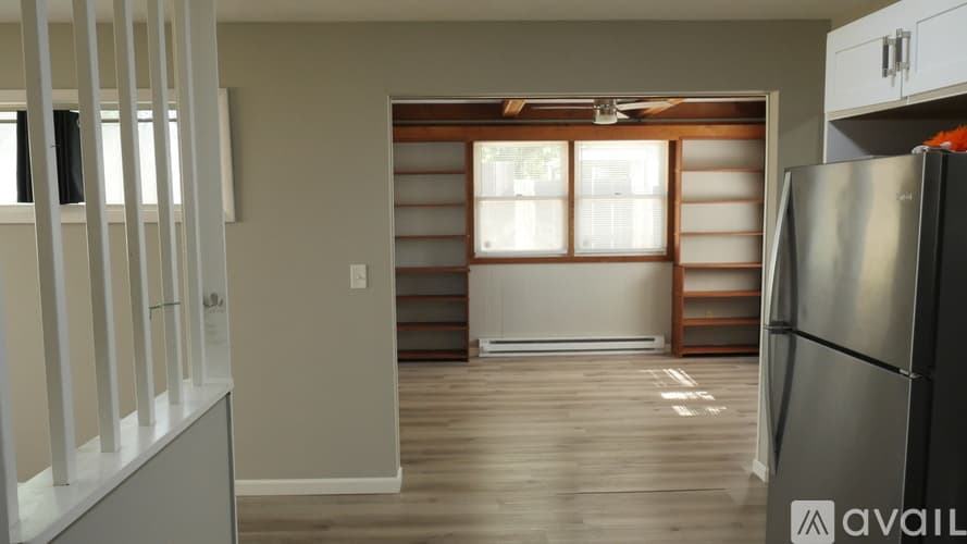 Alton Apartment: 611 Liberty Street