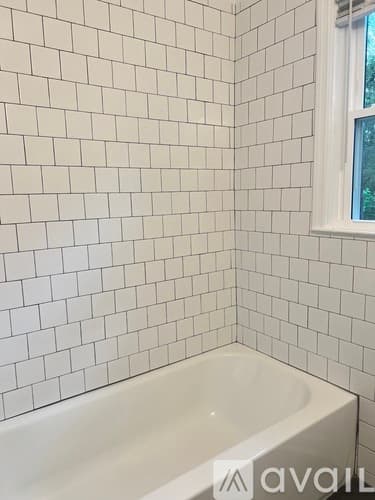 Atlanta House: 1816 Donnalee Ave SE