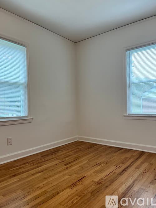 Atlanta House: 1816 Donnalee Ave SE