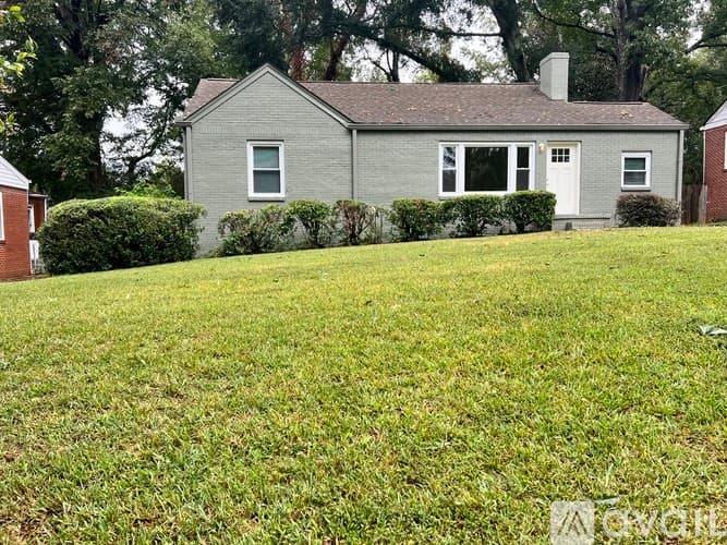 Atlanta House: 1816 Donnalee Ave SE
