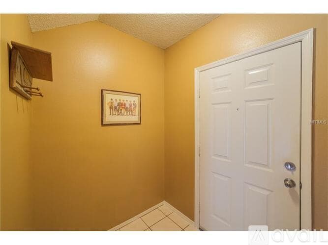 Tampa Apartment: 5920 Bayside Key Drive