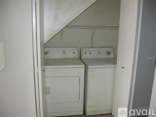 Tampa Apartment: 5920 Bayside Key Drive