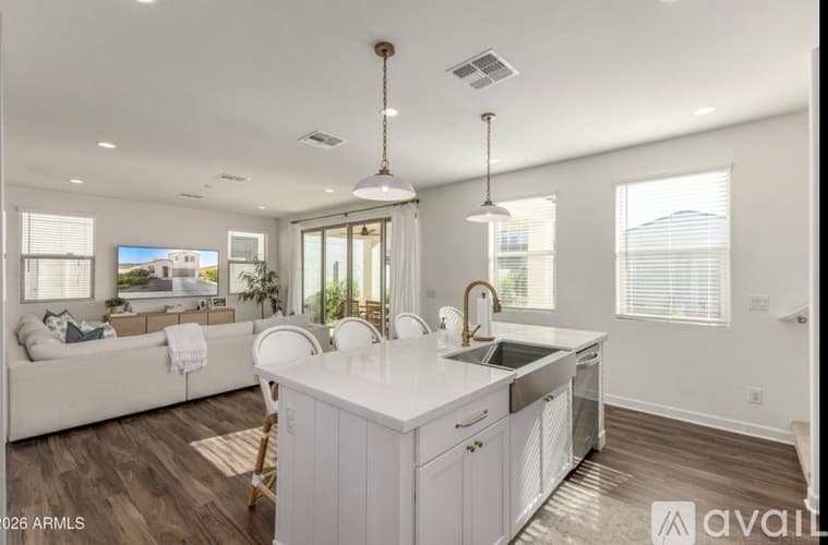 San Tan Valley House: 35062 North Barrel Road