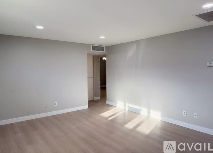 Youngtown House: 11403 North 112 Th Avenue