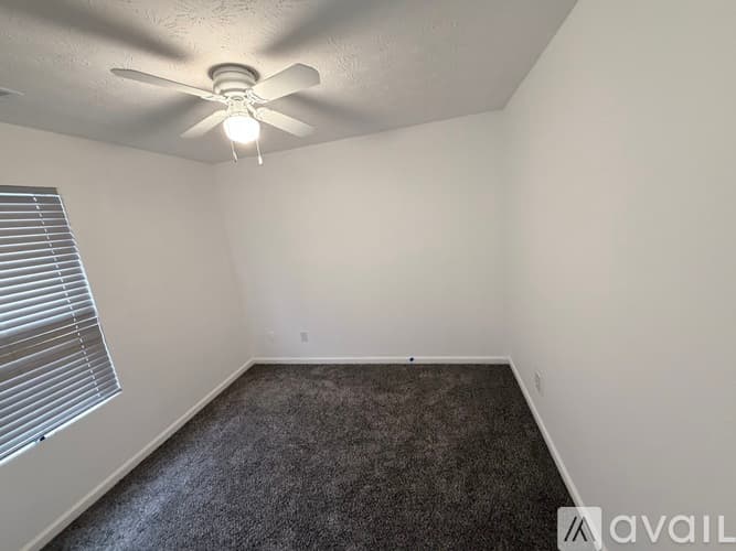 McDonough House: 6045 Flagstaf Walk