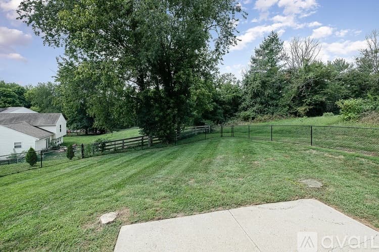 Burlington House: 7433 Sterling Springs Way