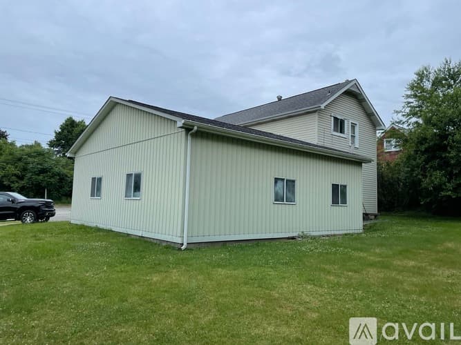Gibsonia Apartment: 6102 William Flinn Hwy
