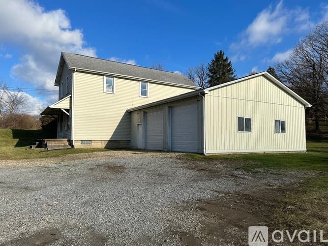 Gibsonia Apartment: 6102 William Flinn Hwy