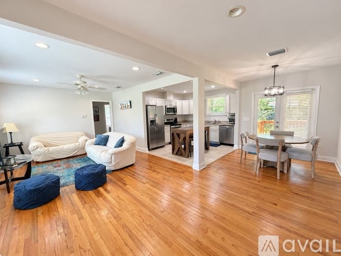 Tallahassee House: 940 Hawthorne St