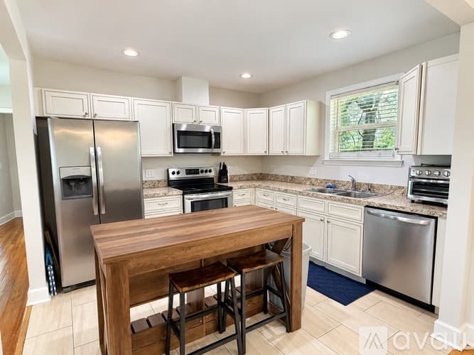 Tallahassee House: 940 Hawthorne St