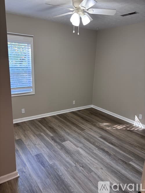 Union House: 5 Richardson Dr