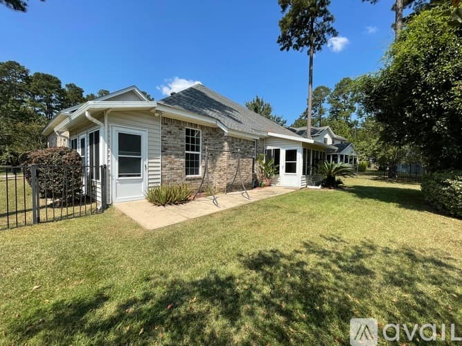 Pooler House: 121 Carolina Cherry Ct