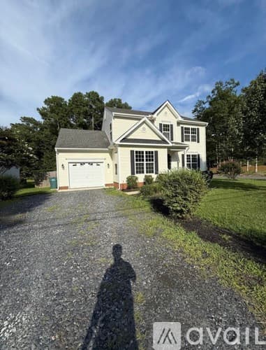 Richmond House: 8601 Sedgemoor Drive
