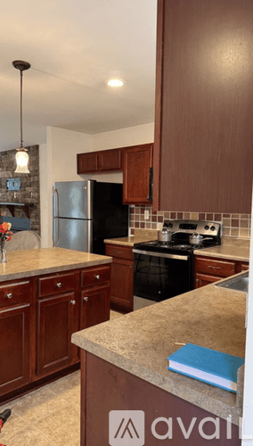 Richmond House: 8601 Sedgemoor Drive