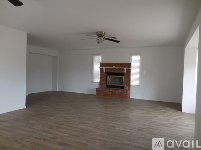 Tempe House: 1716 S Roosevelt St