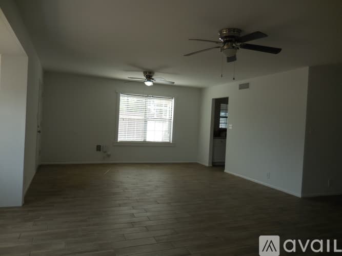 Tempe House: 1716 S Roosevelt St