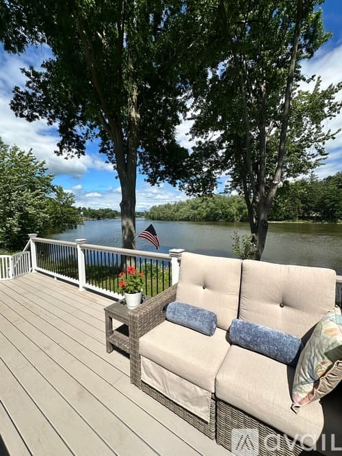 Baldwinsville Condo: 8110 Mills Landing