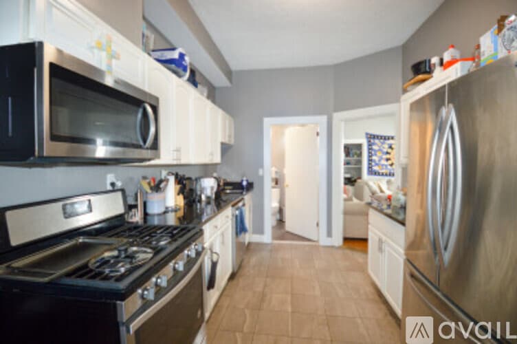 Boston Apartment: 85 Surrey St
