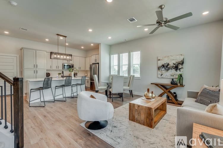 Arlington House: 505 Mission Trl 506