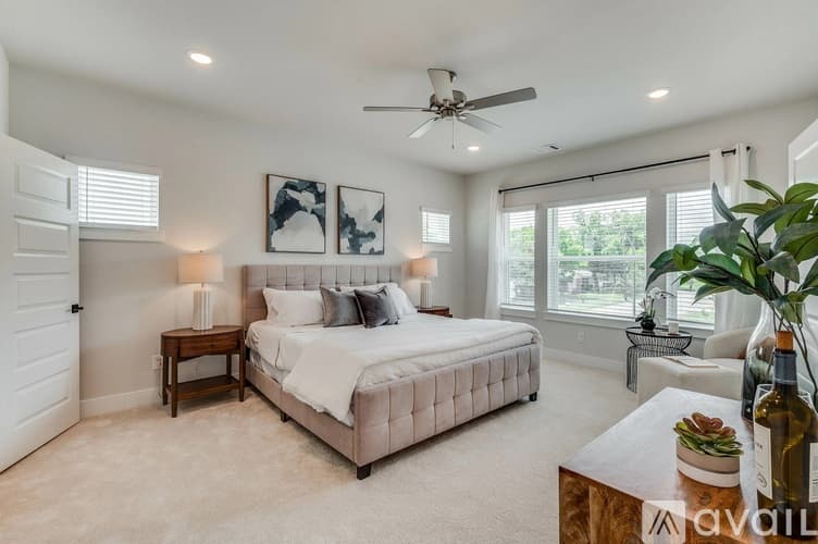 Arlington House: 505 Mission Trl 506