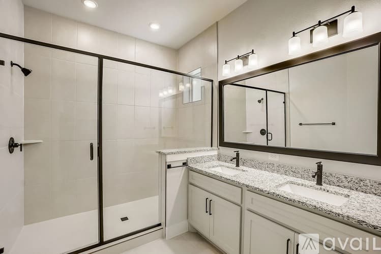 Arlington House: 505 Mission Trl 506