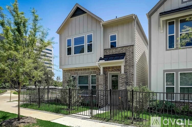 Arlington House: 505 Mission Trl 506